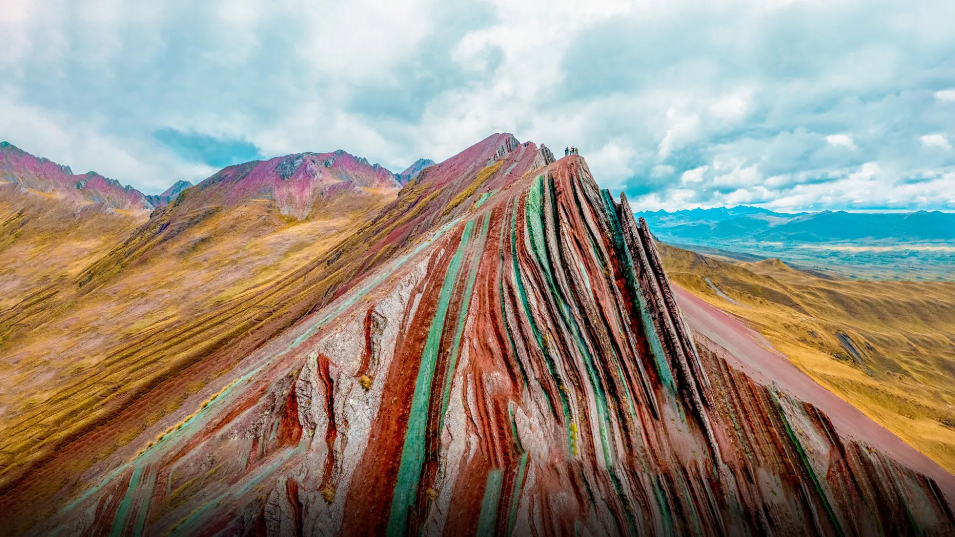Tour Pallay Punchu o Apu Tacllo - Montana de Colores