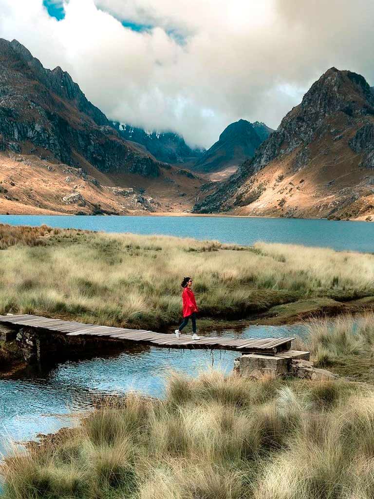 Tour Chavin de Huantar | Laguna de Querococha