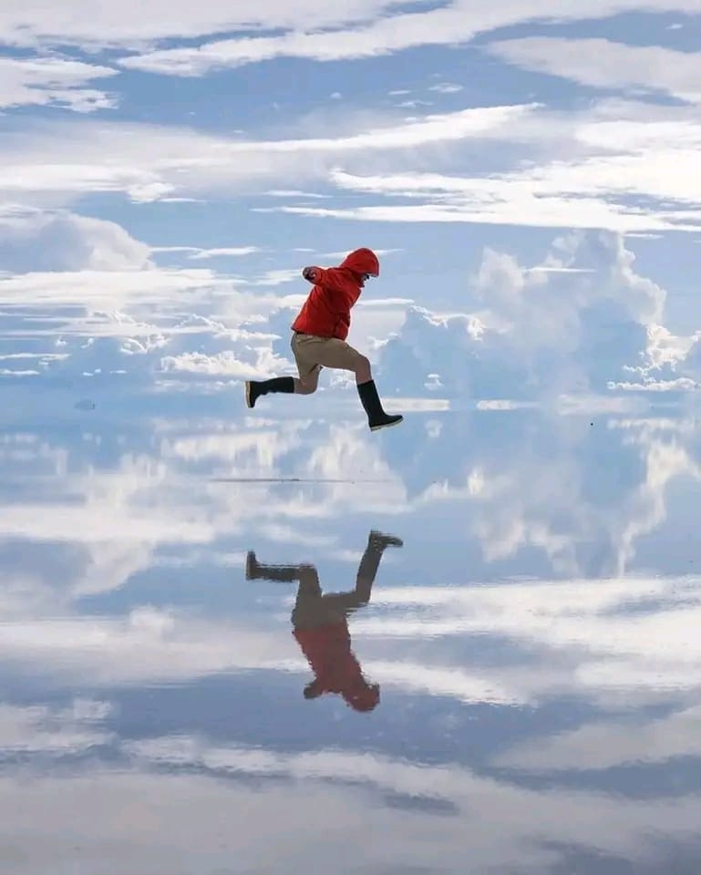 Tour Salar de Uyuni desde La Paz | Maravilla Natural + Riqueza Cultural